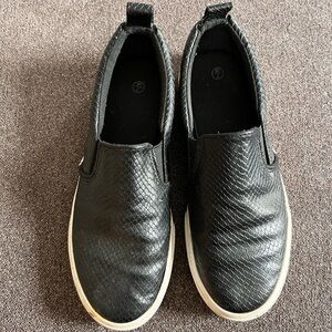 Black Slip-On Sneakers